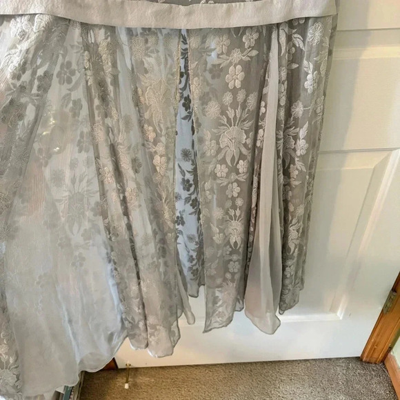 Elizabeth and James Lise Tiered Silk Maxi Dress - Picture 6 of 12